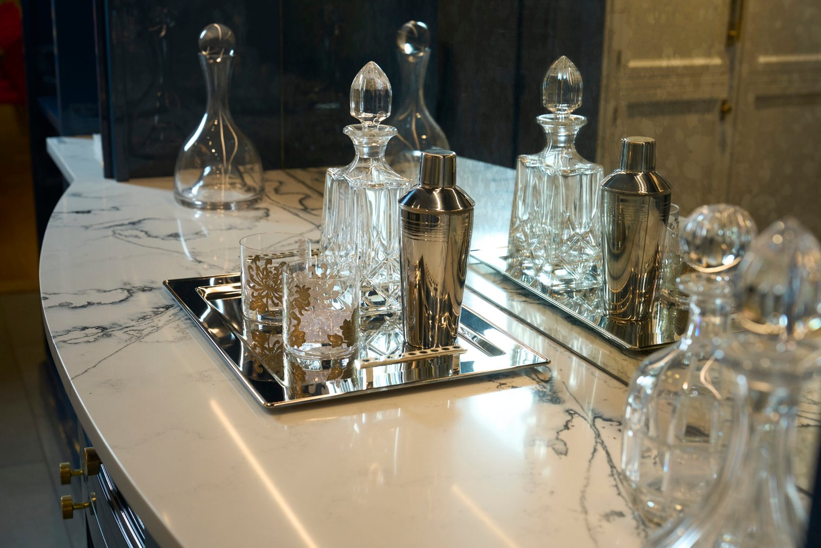 Quartz rounded bar countertop